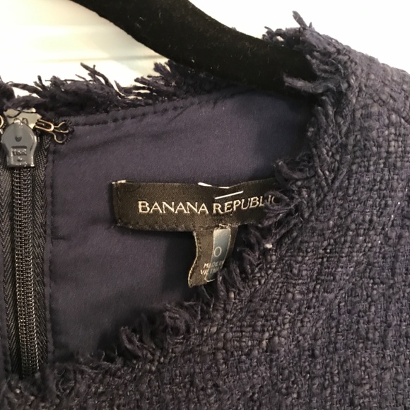 Banana Republic Textured Shortsleeve Dress - Picture 3 of 6